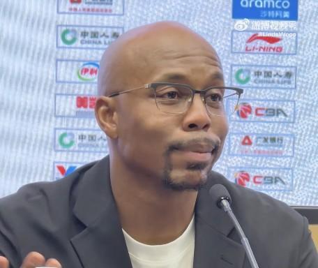 乐鱼-无奈！广州主帅：徐昕、郭艾伦等五人全伤了，潜力赛都凑不够人