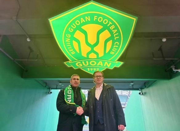 乐鱼登录入口-国安新帅和新任体育总经理携手亮相 主帅表态有信心走好全新旅程